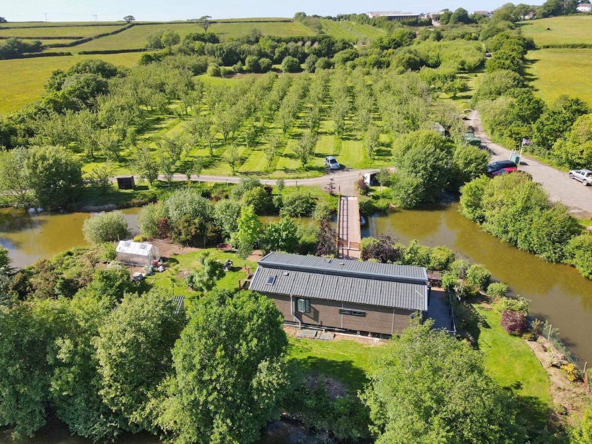 Braeburn Lodge Winkleigh Buitenkant foto